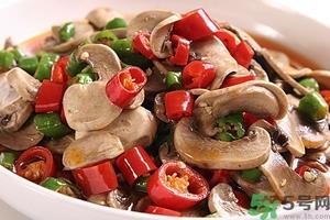 口蘑变黑还能吃吗?口蘑变黑有毒吗?