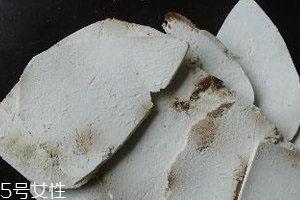 茯苓为什么是苦的 茯苓味辛苦平 茯苓为什么是苦的 茯苓味辛苦平