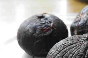 黑蒜的价格多少钱一斤?黑蒜很贵吗? 黑蒜的价格多少钱一斤?黑蒜很贵吗?