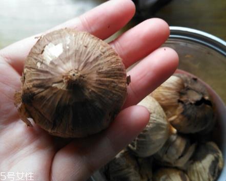 黑蒜的价格多少钱一斤?黑蒜很贵吗? 黑蒜的价格多少钱一斤?黑蒜很贵吗?