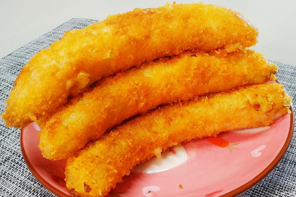 炸香蕉的面糊怎么调 炸香蕉用面粉还是淀粉 炸香蕉的面糊怎么调 炸香蕉用面粉还是淀粉