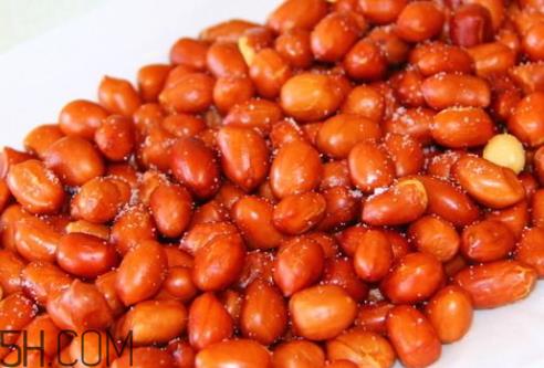 油炸花生米热量高吗 一颗油炸花生米的热量 油炸花生米热量高吗 一颗油炸花生米的热量