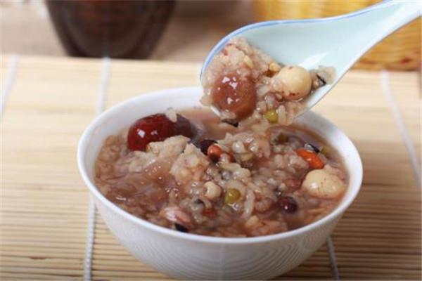 八宝粥一般要煮多久 八宝粥怎么煮 八宝粥一般要煮多久 八宝粥怎么煮