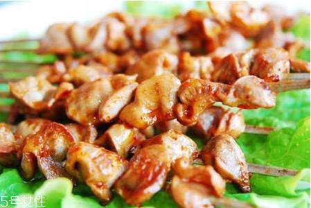 鸡胗什么人不能吃 食用禁忌 鸡胗什么人不能吃 食用禁忌