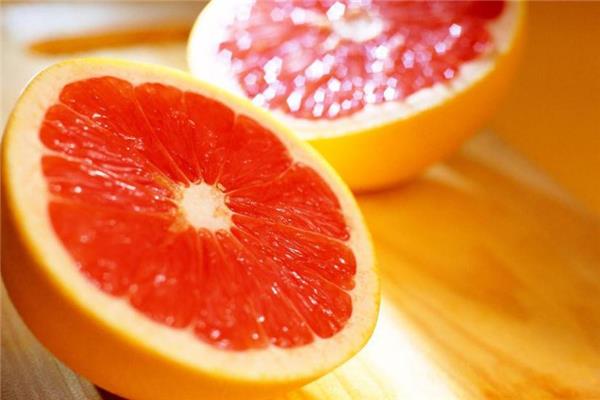 葡萄柚吃了上火吗 基本不会发生 葡萄柚吃了上火吗 基本不会发生