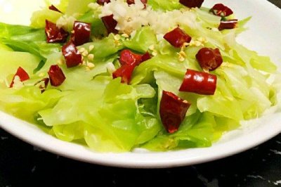 ​如何炒包菜又软又入味 包菜怎么炒不会出水