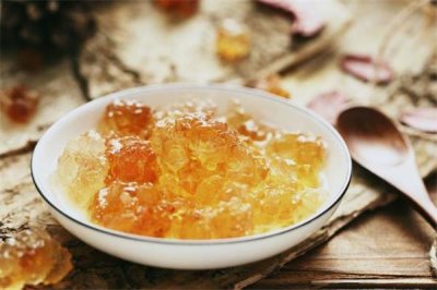 ​桃胶一次泡多少颗 桃胶一次吃多少合适