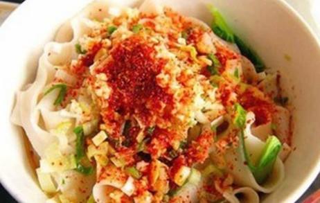 油泼面是哪里的特殊美食?油泼面是什么面 油泼面是哪里的特殊美食?油泼面是什么面