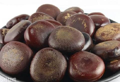 阴阳子泡酒要不要打烂 打烂可以增加疗效 阴阳子泡酒要不要打烂 打烂可以增加疗效