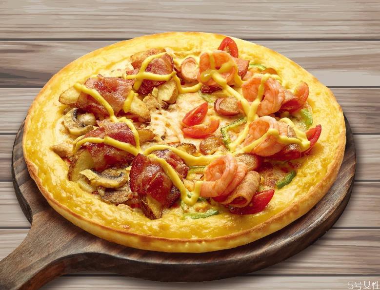 披萨饼胚冷藏还是冷冻 披萨饼胚冷冻可以放多久 披萨饼胚冷藏还是冷冻 披萨饼胚冷冻可以放多久