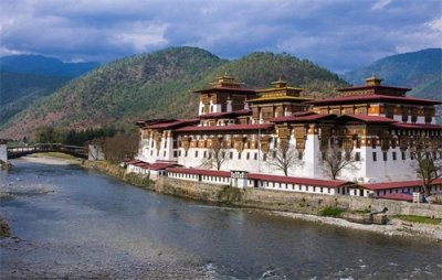 ​既无美国阻拦又是邻居，不丹为何执意不和我国建交？在怕什么？