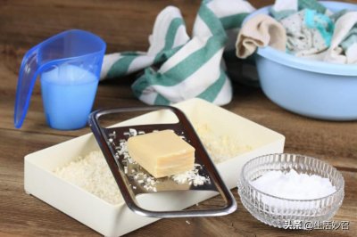 ​4个自己制作洗衣液的小配方还可以配上自己喜欢的香味