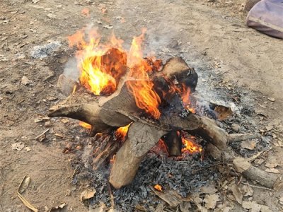 ​烤火