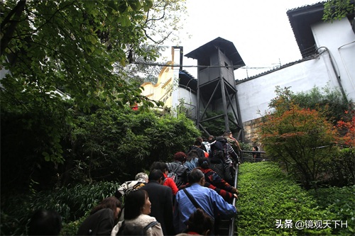 71年前的白公馆是一座人间炼狱，抗日名将杨虎城等在这里惨遭杀害