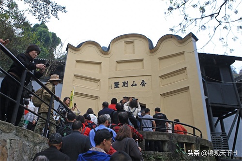 71年前的白公馆是一座人间炼狱，抗日名将杨虎城等在这里惨遭杀害