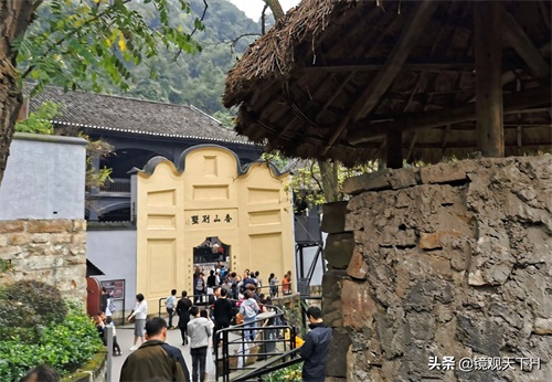 71年前的白公馆是一座人间炼狱，抗日名将杨虎城等在这里惨遭杀害