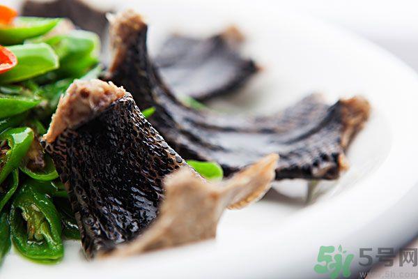 夏天吃蛇肉可以清火吗？夏天吃蛇肉可以降火吗？