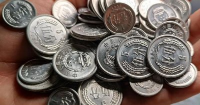 ​硬分币五大天王和四小龙都是哪些年份的钱币，价值如何？