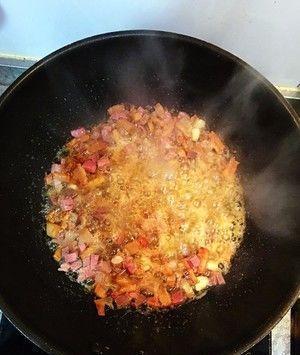 豌豆腊肉糯米饭的新做法，清香有营养，永远怀念的味道