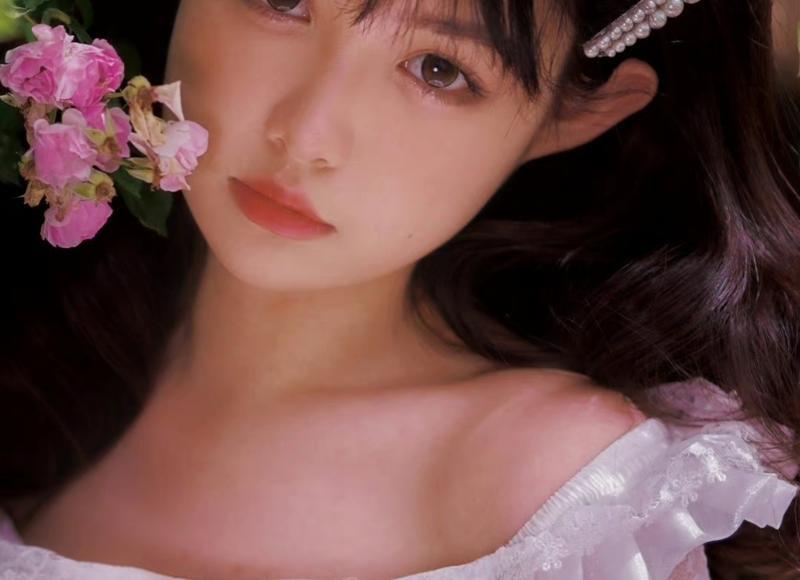 虎年女宝宝抖音文案（抖音发女宝宝文案）