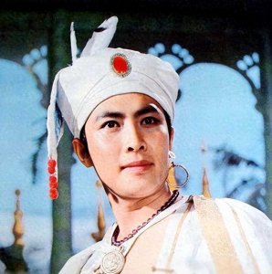 ​唐国强女儿唐莉：母亲含恨自杀后，她原谅了父亲，但不肯接受后妈