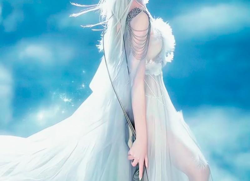 刘诗诗孕肚，刘诗诗挺八月孕肚出游吴奇隆细心呵护