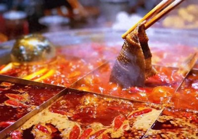 ​火锅和串串有什么区别，你更喜欢吃哪一种