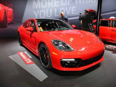 ​开帕拉梅拉的一般都是什么人？年收入要多少才能养得起？