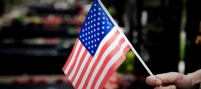 ​美国阵亡将士纪念日和退伍军人节有什么区别？