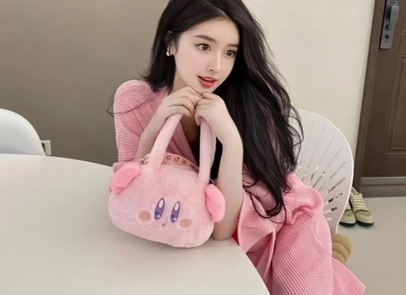 如何暗示女生自己喜欢她 如何暗示女生自己喜欢她