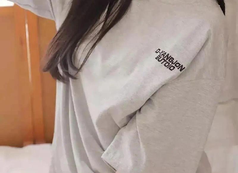 《快手最火伤感情话图片》推荐20条