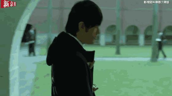 周杰伦《等你下课》：回不去的暗恋，听哭多少人