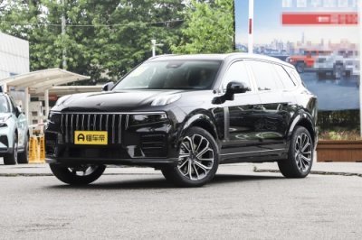 ​比汉兰达大，配2.0T+8AT，还不到24万，这台国产SUV真香！