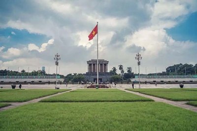 ​胡志明离世后，黎笋彻底掌权，为何对华态度却发生180度大转变