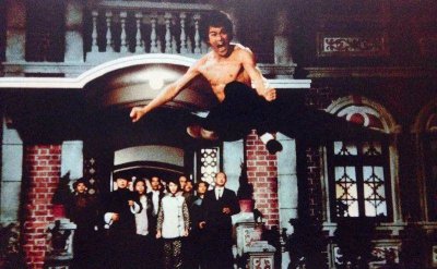 ​除了钟镇涛，张敏，还有陈百祥！周星驰这部喜剧，阵容强大