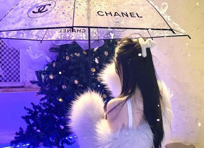 金牛座男生喜欢一个人的表现(对你有好感3种表现)