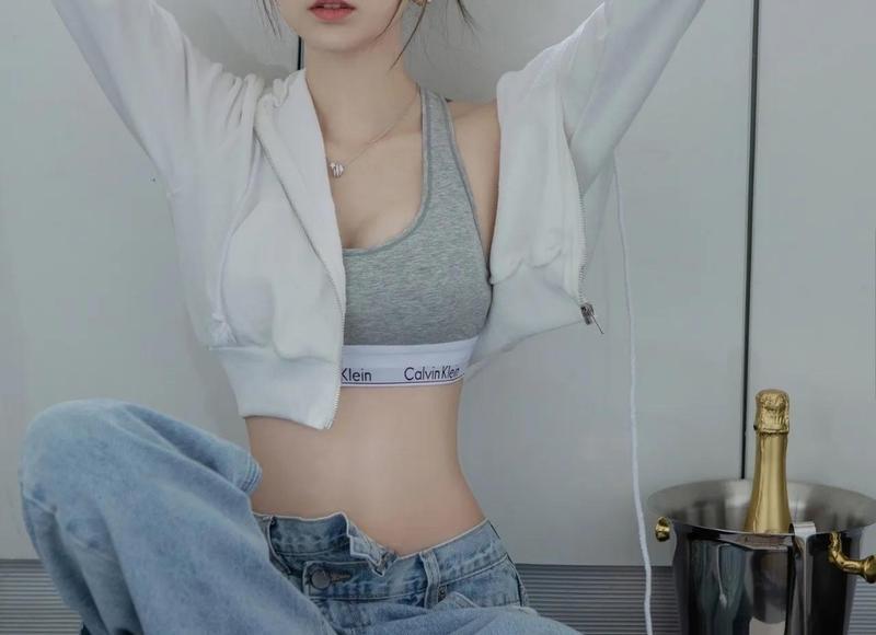 麦克斯破产姐妹（破产姐妹MAX订婚后太拼）