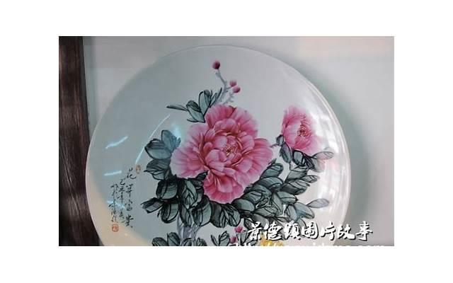 “我和她，真的只是单纯的同事关系”，妻子调出监控，丈夫秒怂