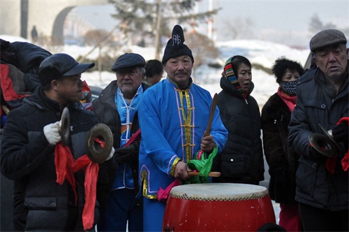 世人笑我太疯癫，我笑他人看不穿，欢天喜地的东北大秧歌！