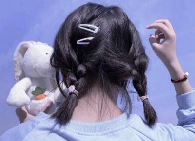 ​周杰伦监制，周杰伦亲自监制了一部新片再捧昆凌