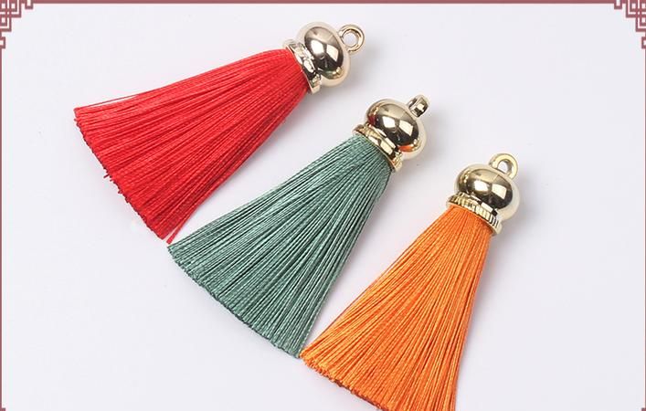 串串花穗齐绽，洁白的流苏如画，用了什么修辞手法江湖救急