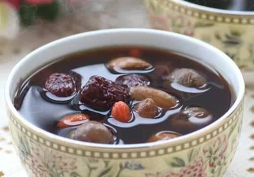 适合夏天喝的美容养颜汤（让你多喝多漂亮）(15)