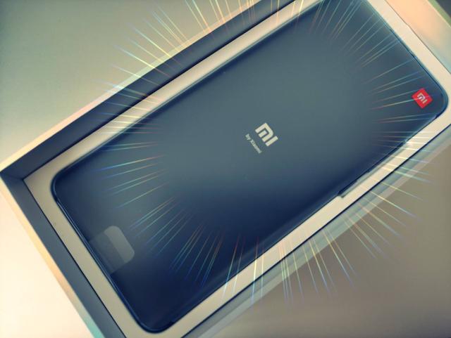 小米10至尊版缺点深度评测（老机新测小米最后一代钉子户）(5)