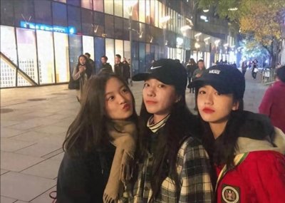 ​京圈三公主资源爆棚，演技欠缺遭吐槽，作品接连扑街引热议！