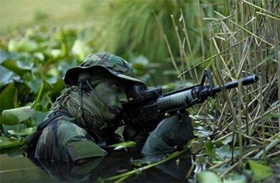 ​在长达十年的南疆作战中，解放军和越军狙击手战场PK谁更厉害？