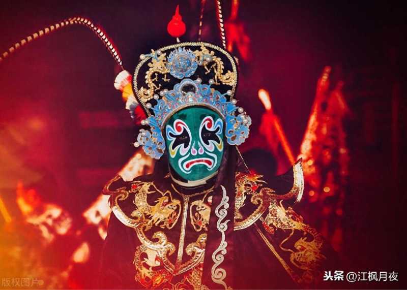 蓝脸的窦尔敦(京剧里唱的“蓝脸的窦尔敦”是谁？)