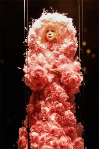 ​2024华晨宇火星演唱会深圳收官，首唱新歌《晨光里有你》